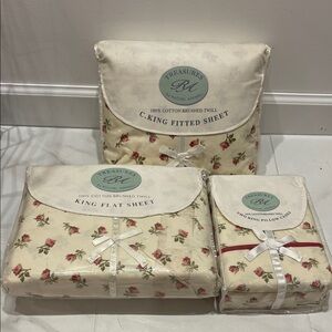 Old stock, Rachel Ashwell treasures, Camden King sheet set